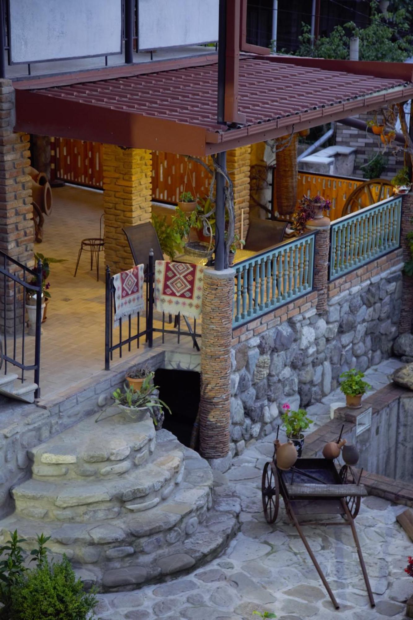 Kadori Hills Hotel Telavi Exterior photo