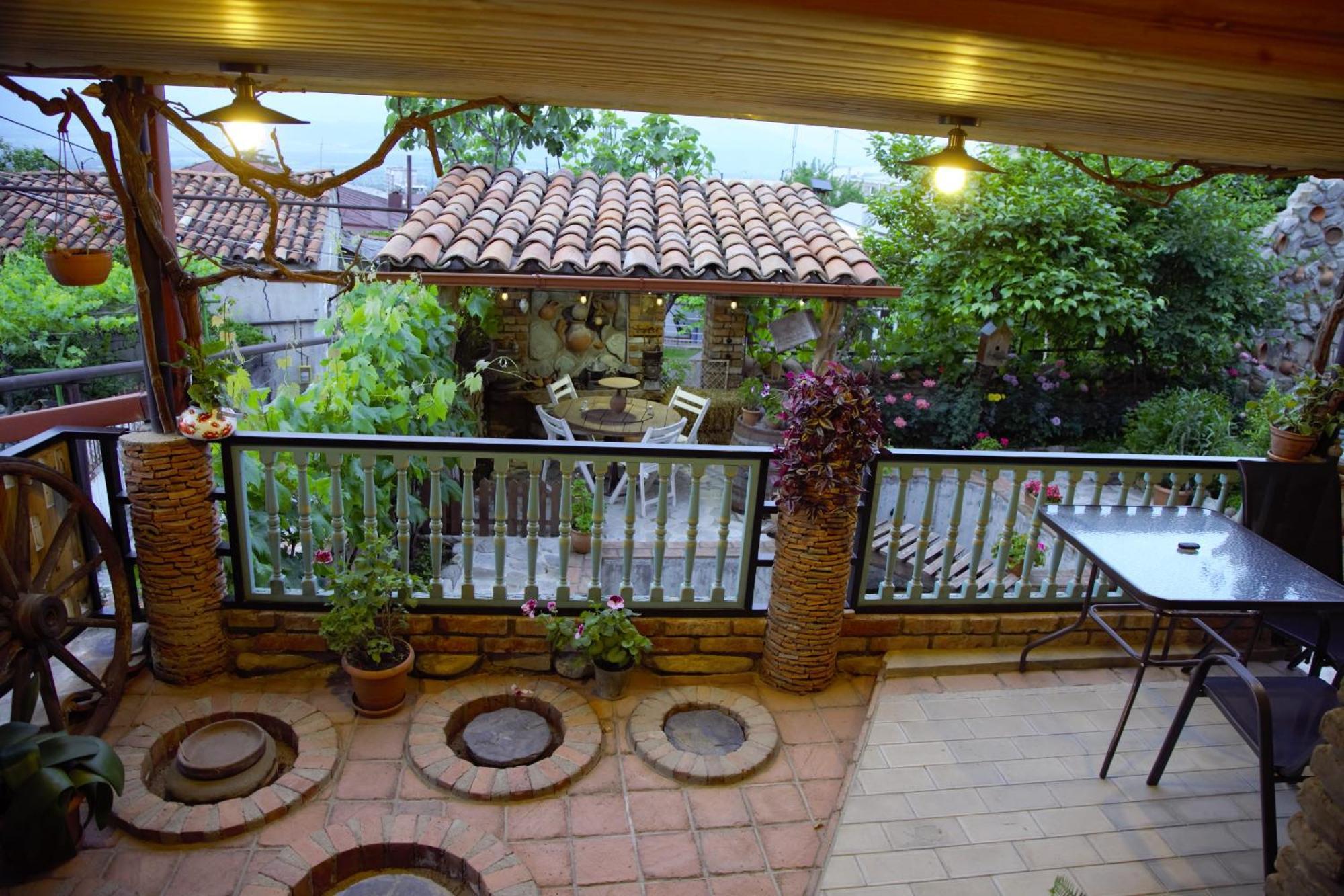 Kadori Hills Hotel Telavi Exterior photo